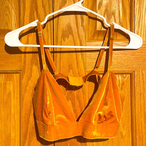 Gold Velvet Bra Top NWOT - Picture 3 of 4